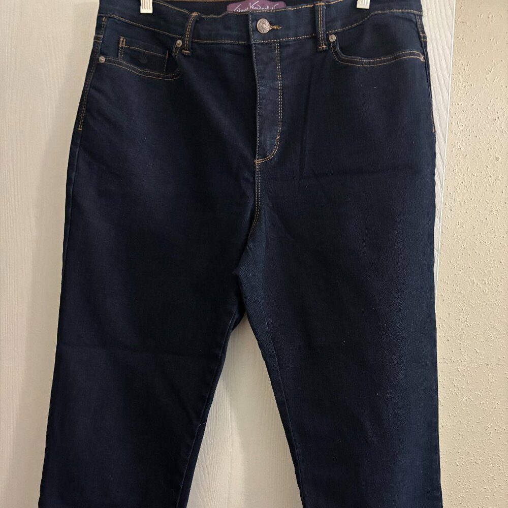 Gloria Vanderbilt Amanda Jeans Size 16